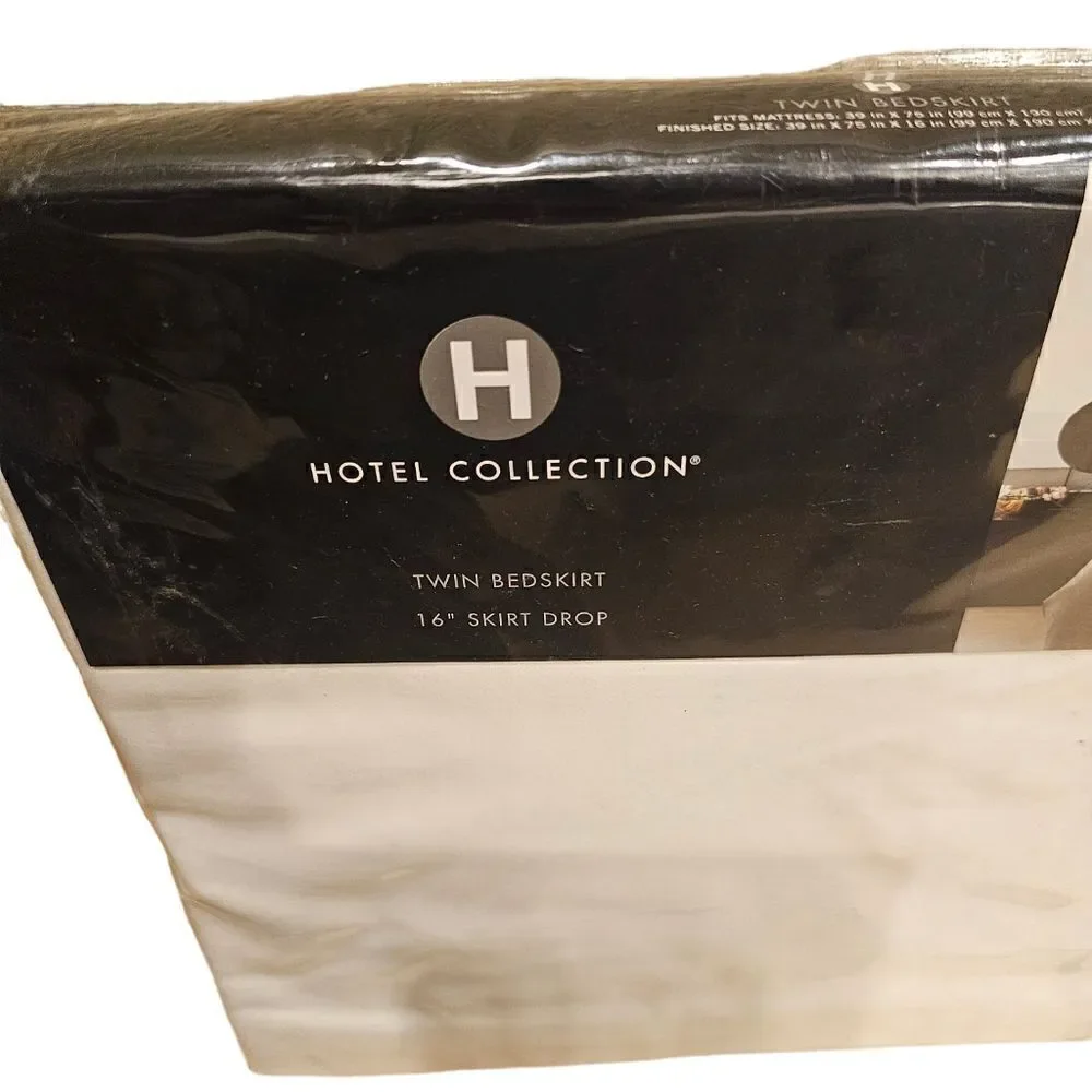 HOTEL COLLECTION Tri-Color Twin Comforter Cover‎ & Bedskirt - NEW